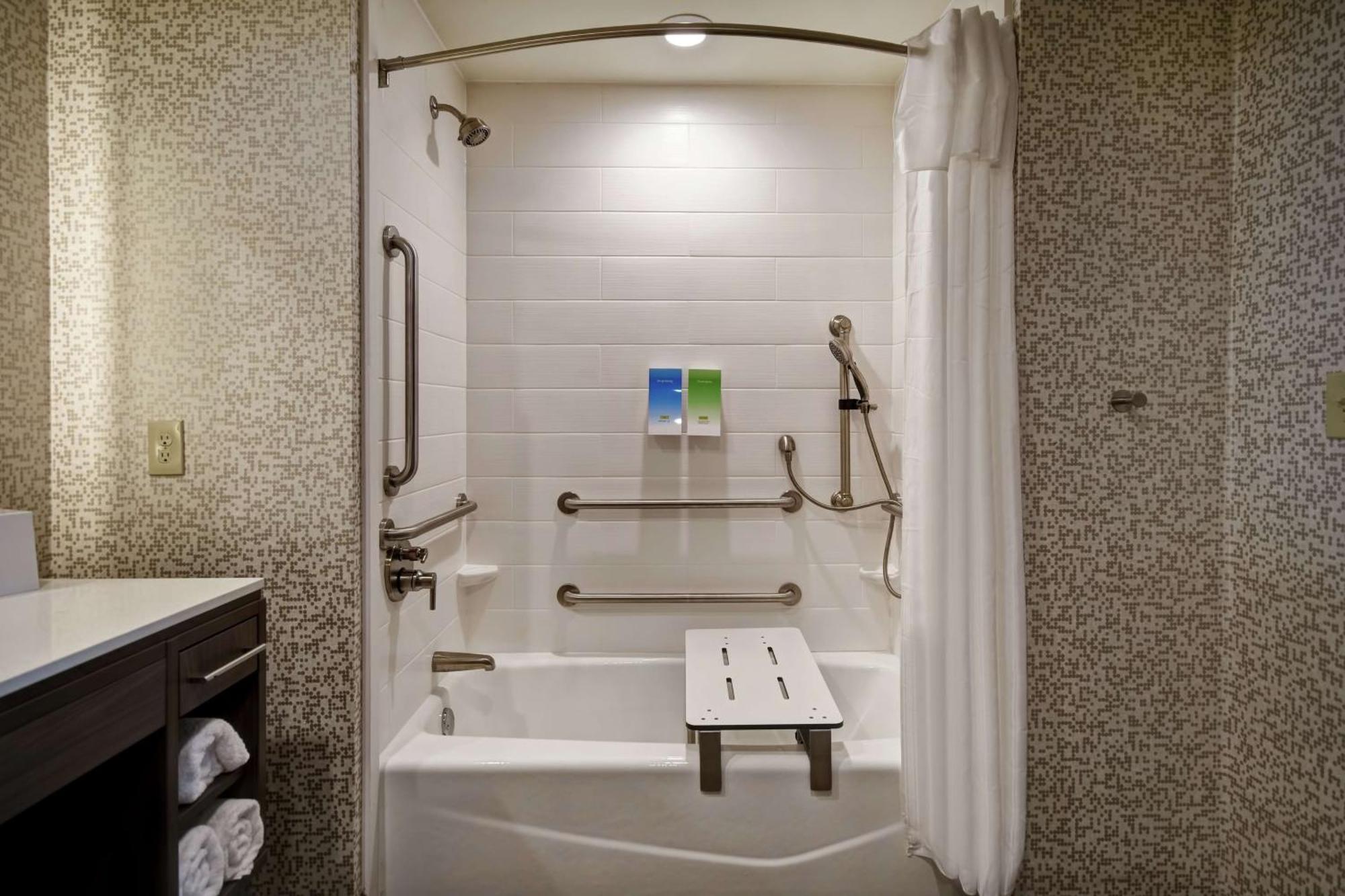 Home2 Suites By Hilton Birmingham/Fultondale, Al Ngoại thất bức ảnh