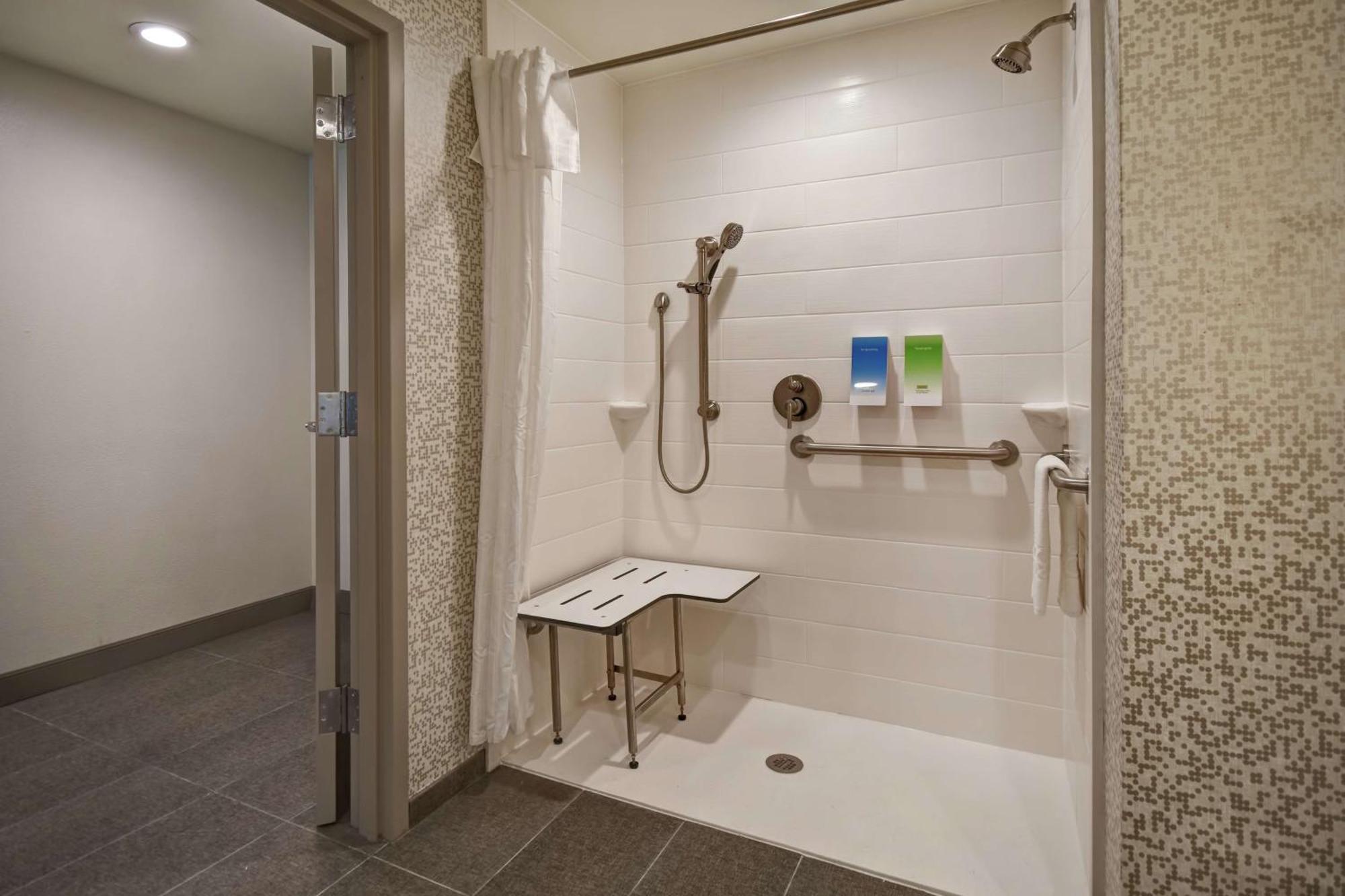 Home2 Suites By Hilton Birmingham/Fultondale, Al Ngoại thất bức ảnh
